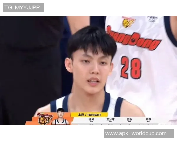 辽篮与山东男篮巅峰对决直播精彩瞬间回顾与分析